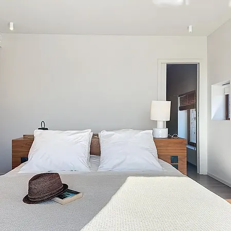 Inamorata Villa Lecci